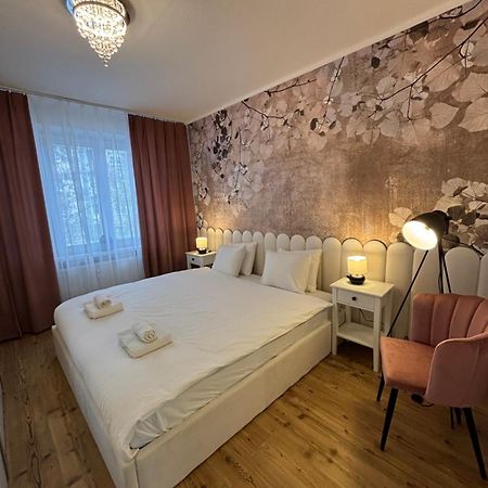 City Heart Luxury Apartment Nové Zámky Exteriér fotografie