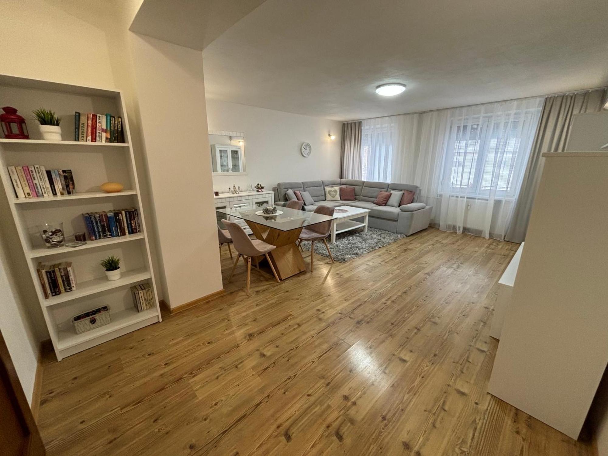 City Heart Luxury Apartment Nové Zámky Exteriér fotografie